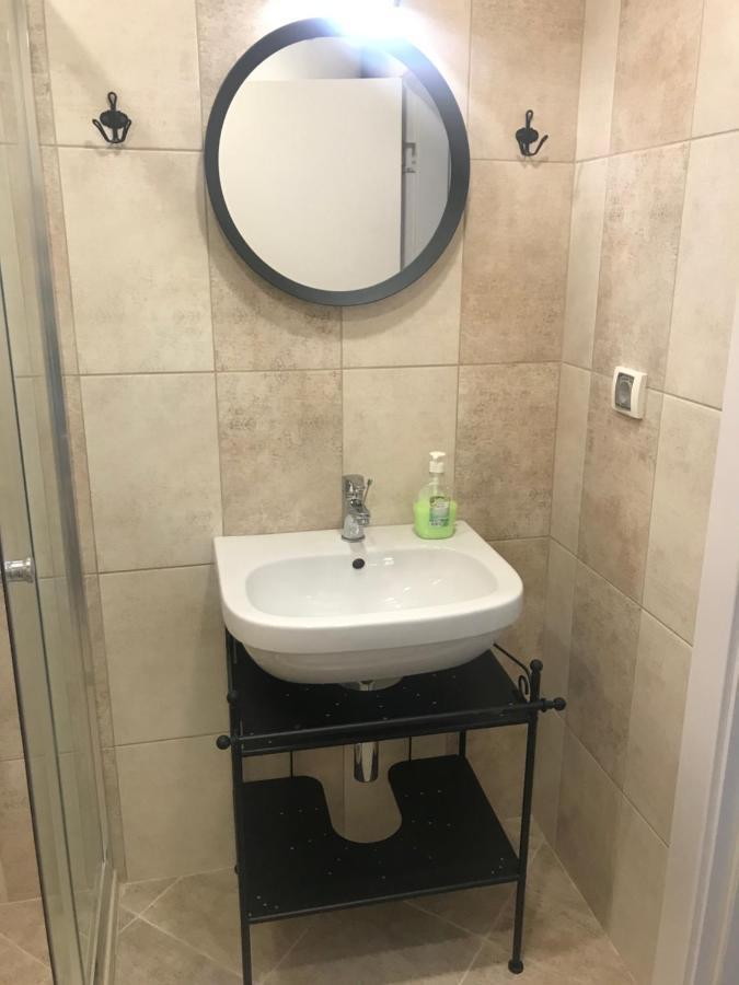 Golden Eye Apartment, City Center, Wi-Fi, Burgas Free University Atanaszovo Kültér fotó